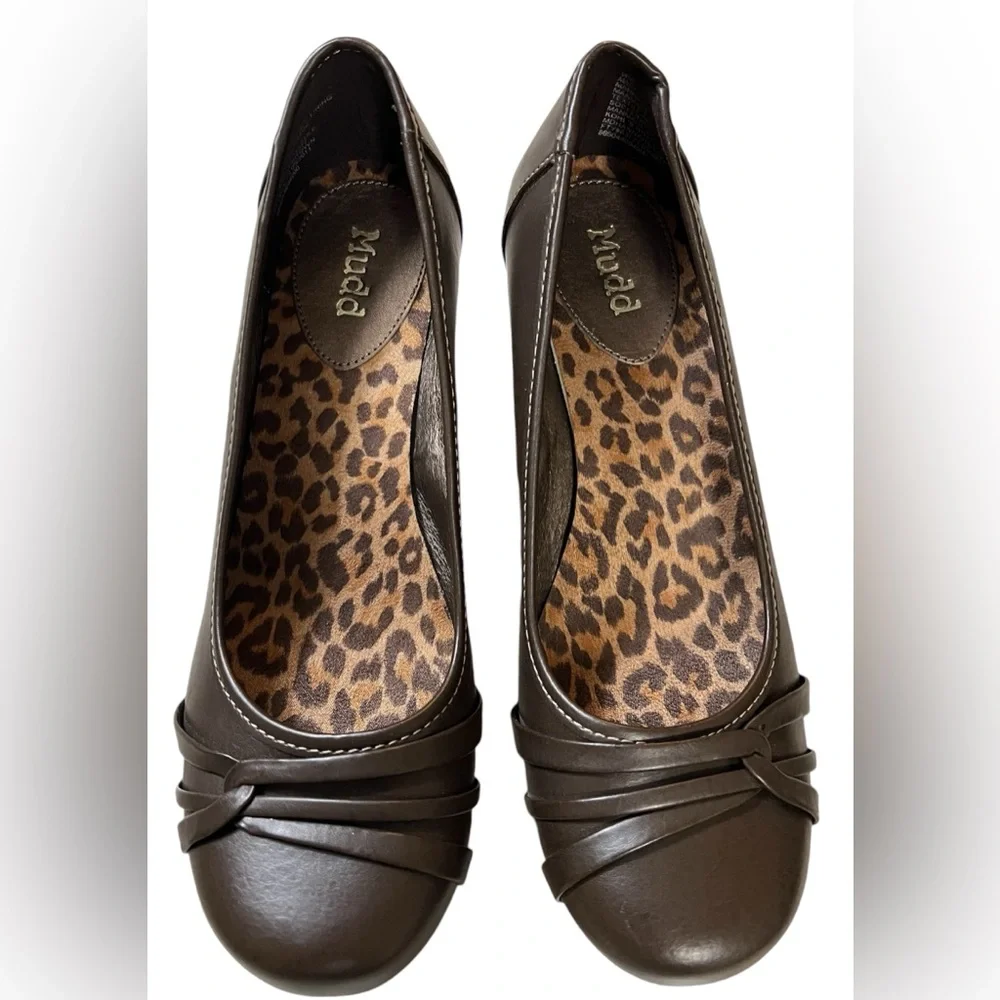 Mudd Brown Wedge Loafers Women's Slip-On Shoe Size 8.5